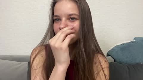 Lia online show from April 19, 4:06 pm