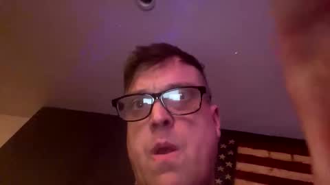 Snapshot of karwow10 chatting on February 19, 7:04 am karwow10 online show from February 19, 7:04 am