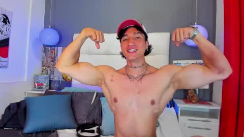 ---Kary--- online show from February 15, 7:27 am