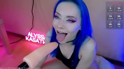 ALYSSA                online show from April 20, 4:54 pm