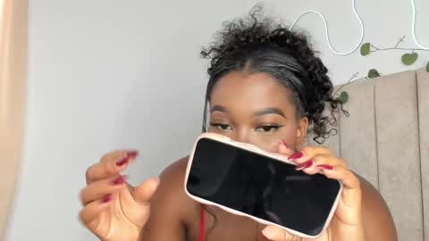           online show from September 25, 7:06 pm