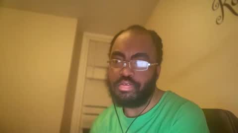 Snapshot of kashmeremajesty chatting on March 25, 2:28 am Kashmere Majesty Redd Rydenhood online show from March 25, 2:28 am
