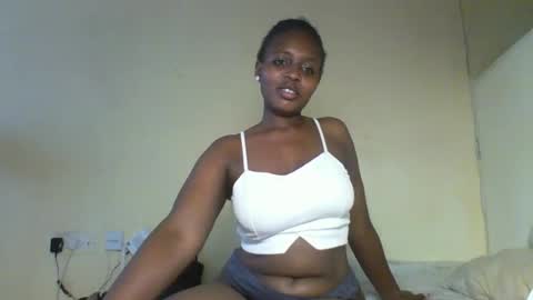 kashy_ online show from June 27, 12:22 pm