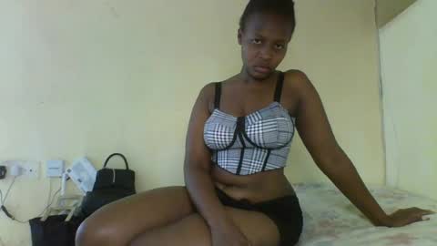 kashy_ online show from June 30, 10:27 am