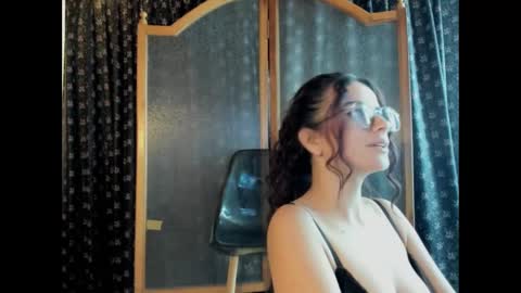 Snapshot of kassandra_james chatting on March 6, 7:57 am kassandra james online show from March 6, 7:57 am