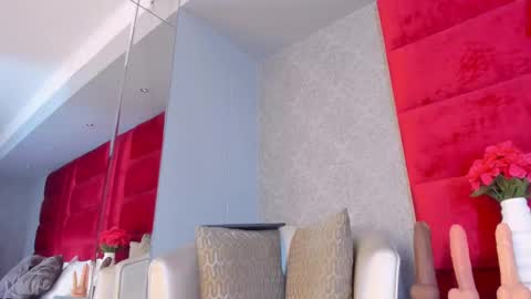 Kasandra Hall online show from December 18, 8:57 pm