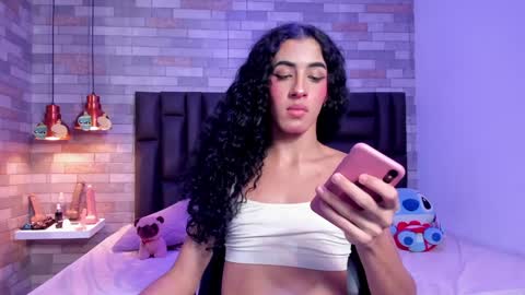 Kassandra Weked online show from December 20, 8:01 pm