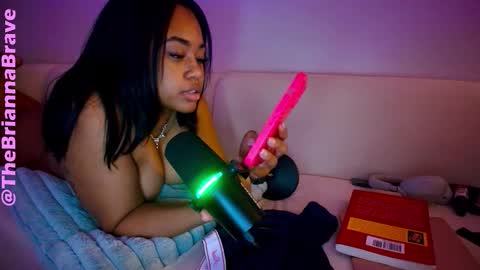 BriannaBrave online show from February 10, 3:43 am