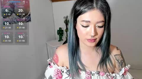 Alicia online show from September 20, 1:39 am