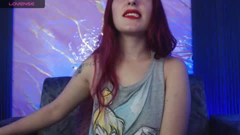 Snapshot of kat_desire chatting on May 14, 3:24 am Kat online show from May 14, 3:24 am