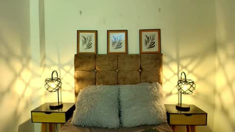 kat paradisse online show from March 28, 11:54 am