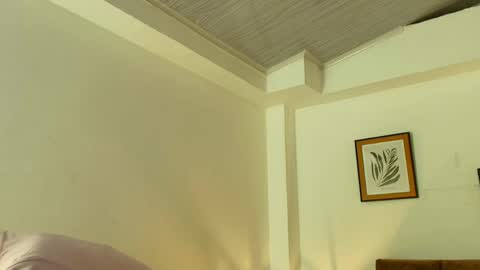 kat paradisse online show from April 17, 11:46 am