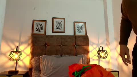 Snapshot of kat_paradisse chatting on June 21, 11:46 am kat paradisse online show from June 21, 11:46 am