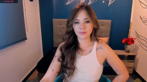 K A T A  H O O T online show from December 4, 1:58 am