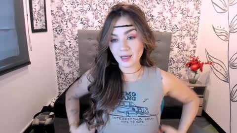 K A T A  H O O T online show from December 27, 7:46 pm