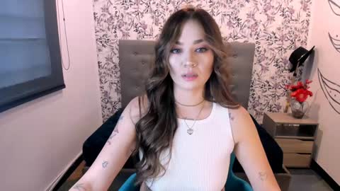 K A T A  H O O T online show from January 14, 7:53 pm