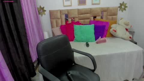 Snapshot of kataleya_018 chatting on January 13, 8:48 pm kataleya online show from January 13, 8:48 pm