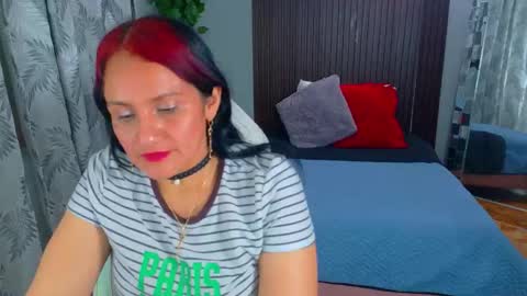 kate online show from March 12, 9:32 pm