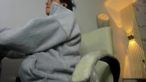 Snapshot of kataleya_bella chatting on May 25, 6:58 pm kataleya_bella online show from May 25, 6:58 pm