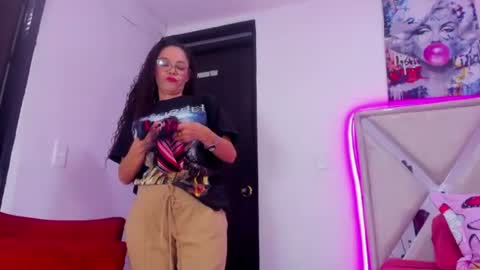 Snapshot of kataleya_saenz1 chatting on July 9, 12:31 pm kataleya online show from July 9, 12:31 pm