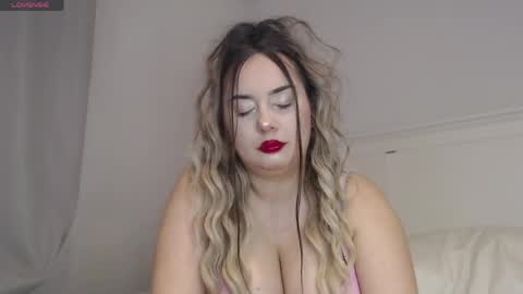 Kataleya online show from April 4, 8:28 pm