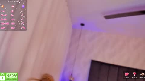 Snapshot of kataliina_18 chatting on February 13, 12:00 pm Kat online show from February 13, 12:00 pm