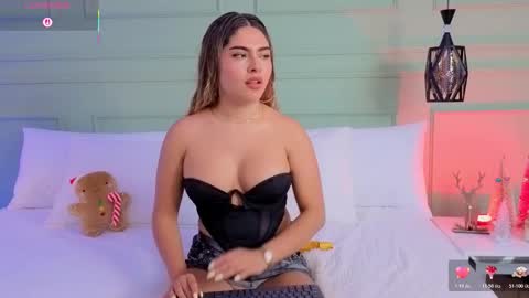 Kat online show from December 15, 11:47 am