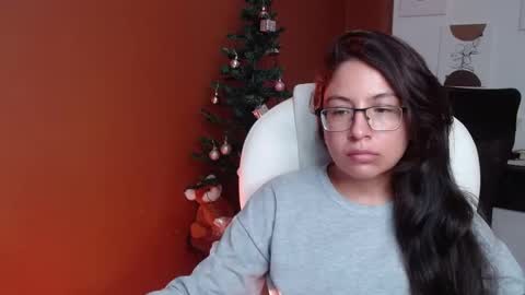 Snapshot of katalina_dm chatting on January 3, 1:05 am Katalina online show from January 3, 1:05 am