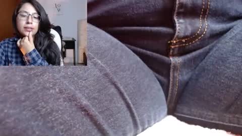 Snapshot of katalina_dm chatting on January 10, 2:35 am Katalina online show from January 10, 2:35 am