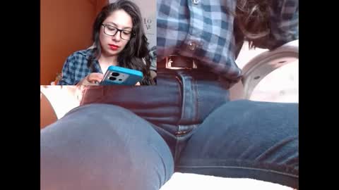 Snapshot of katalina_dm chatting on February 15, 1:10 am Katalina online show from February 15, 1:10 am