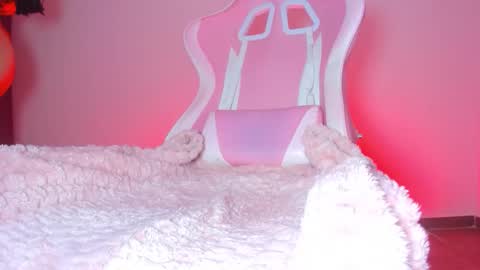 Snapshot of katalinaferreirax chatting on February 17, 8:04 pm katalinaferreirax online show from February 17, 8:04 pm