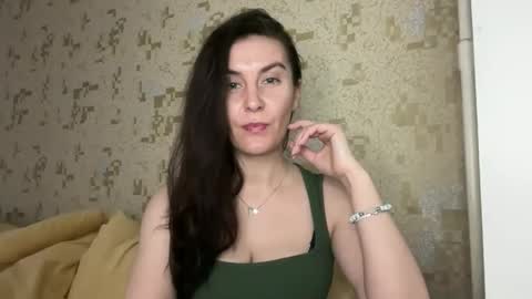 Snapshot of katalinaqe chatting on April 28, 8:30 am KatalinaQE online show from April 28, 8:30 am