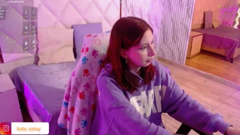 katana_tay online show from February 18, 3:02 am