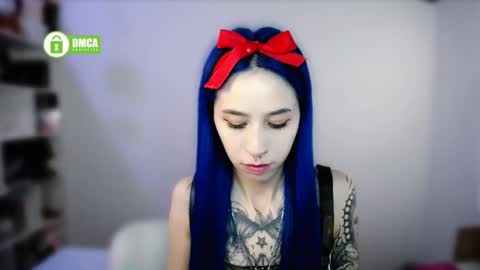 Snapshot of katara_a chatting on February 22, 2:37 pm Maca online show from February 22, 2:37 pm