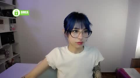 Snapshot of katara_a chatting on April 28, 2:33 pm Maca online show from April 28, 2:33 pm