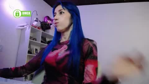 Snapshot of katara_a chatting on May 8, 4:01 pm Maca online show from May 8, 4:01 pm