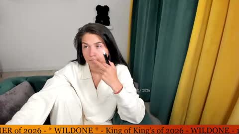 Snapshot of katarina_blades chatting on July 30, 11:37 pm online show from July 30, 11:37 pm