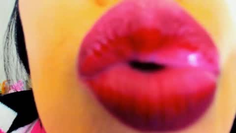 kata online show from October 6, 1:19 pm