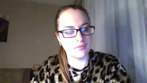 Snapshot of katarios_x chatting on October 24, 8:38 pm katarios online show from October 24, 8:38 pm