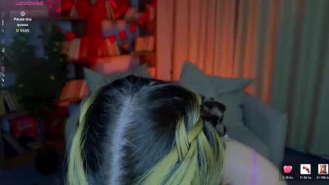 Snapshot of kate__rina chatting on February 11, 2:27 am Katerina online show from February 11, 2:27 am