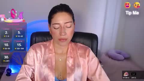 Carla Palmer online show from December 22, 9:45 pm