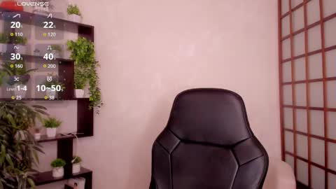 Kate online show from April 9, 6:19 am