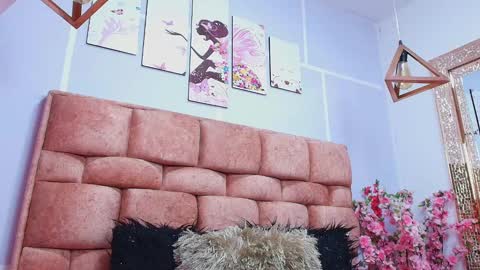 Snapshot of kate_froz chatting on January 30, 11:22 am Kate Froz online show from January 30, 11:22 am