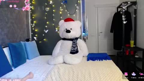 .Be kind and gentle with me and I will do my best for you.   online show from September 26, 6:39 am