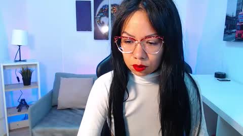 Kate  online show from October 14, 11:00 am