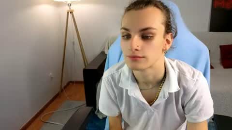 Snapshot of kate_sparkl chatting on August 6, 7:05 pm kate_sparkl online show from August 6, 7:05 pm