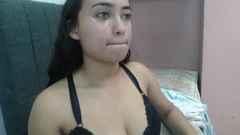 Kari online show from December 11, 5:15 pm