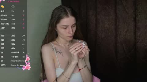 Kate online show from April 1, 7:55 pm