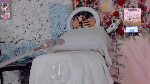 kate the pink girl online show from November 9, 5:44 pm