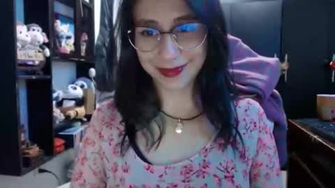 Kateeen18 online show from December 4, 3:16 am